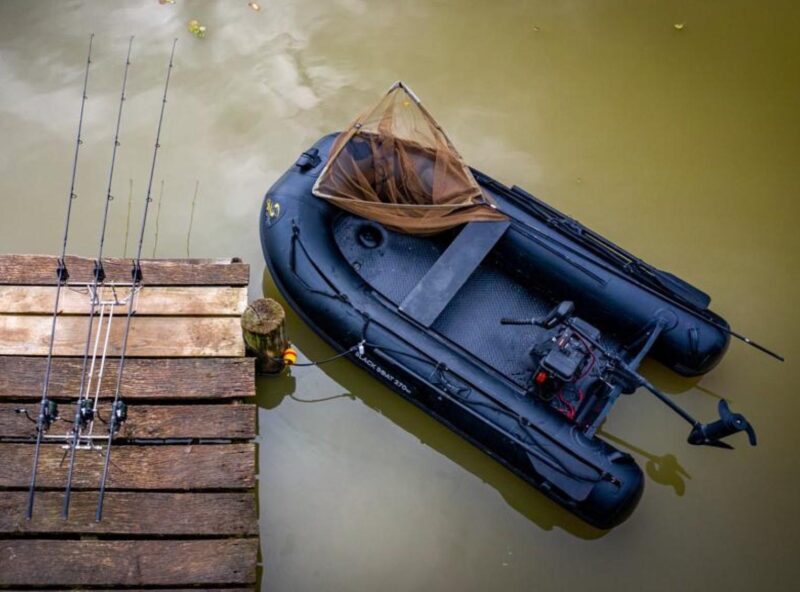 Carp Spirit Black Boat WI 240 - obrazek 9