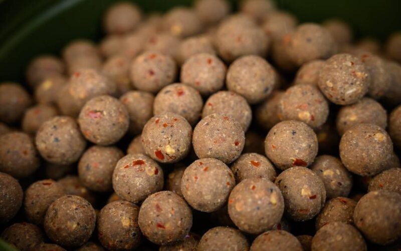 Dynamite Baits Big Fish Hot Crab & Krill 1 kg - obrazek 4