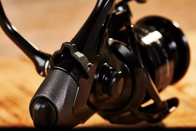 Okuma Dyna Drag XP Baitfeeder 6000 - obrazek 3